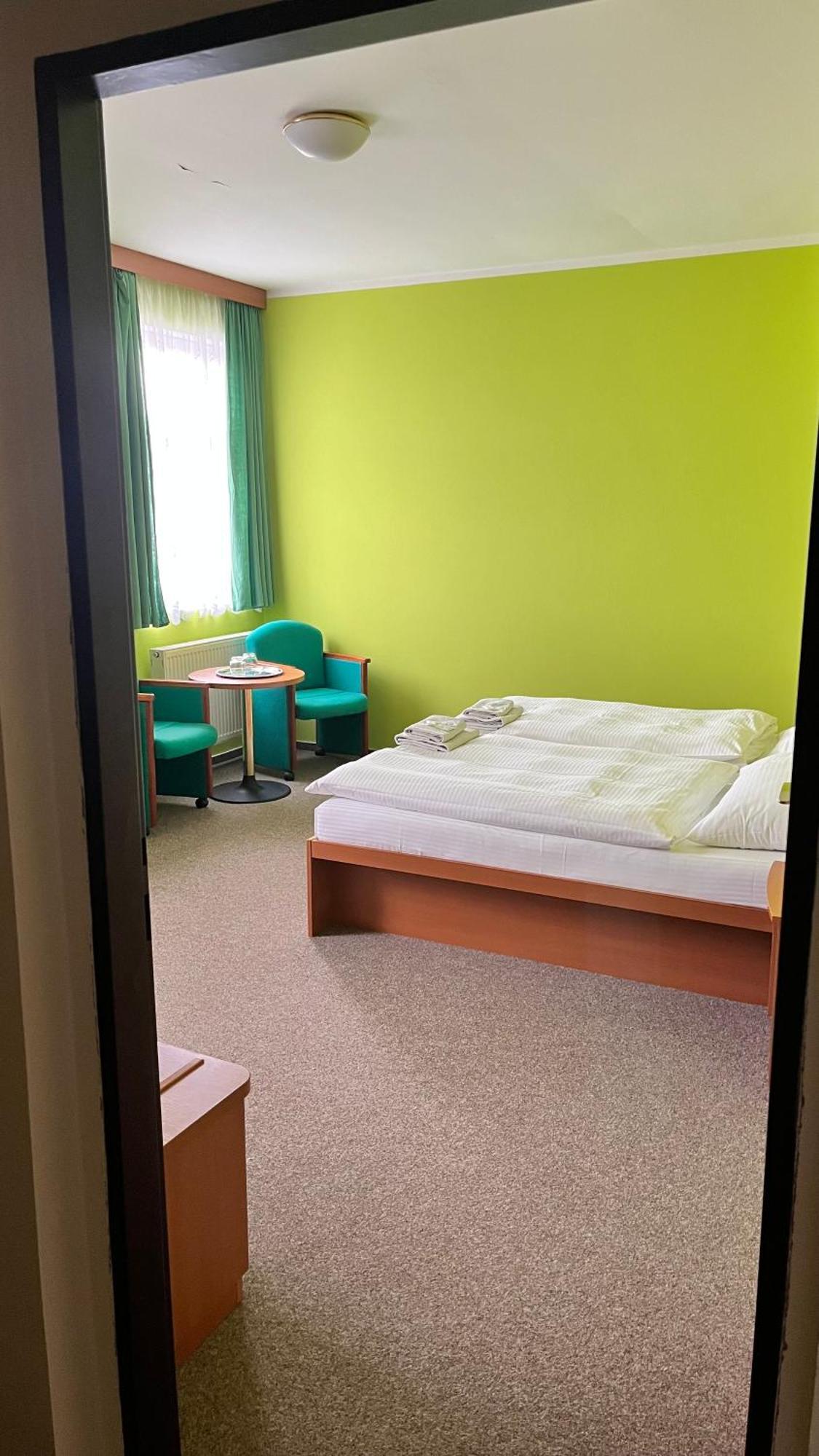 Grandhotel Nový Bor 外观 照片