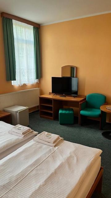 Grandhotel Nový Bor 外观 照片