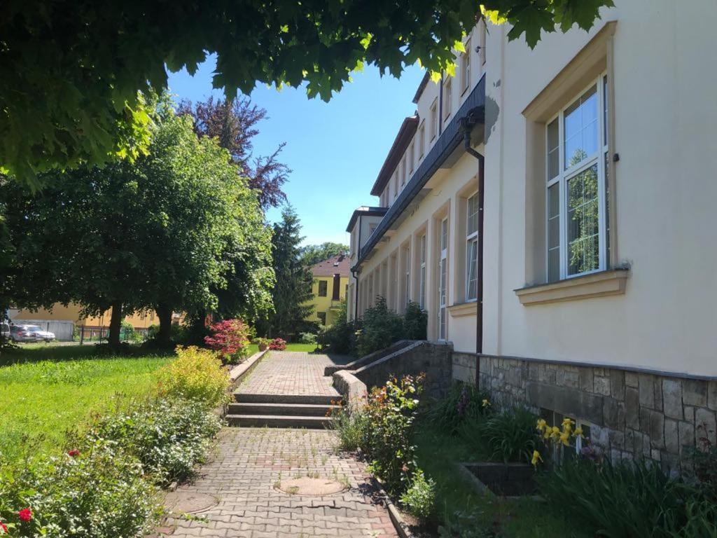 Grandhotel Nový Bor 外观 照片