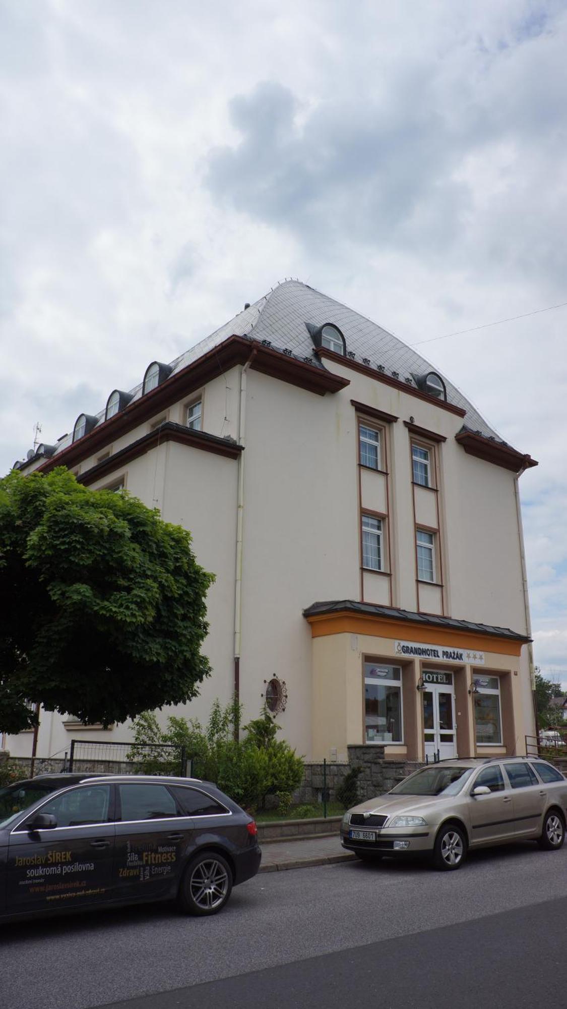 Grandhotel Nový Bor 外观 照片